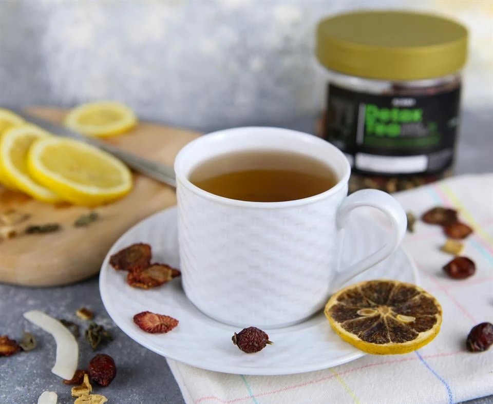 DETOX TEA